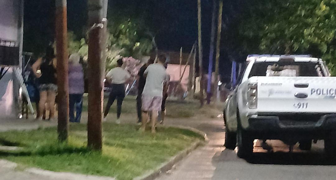 Motochorros asesinan a una mujer de 73 años en Villa Diamante